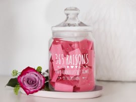Bonbonnière personnalisée 365 raisons pour lesquelles je t'aime