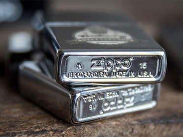 Zippo Feuerzeug mit Fotogravur