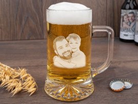 Chope à bière gravée avec photo
