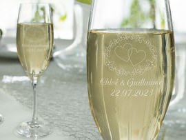 Coupe de champagne avec gravure