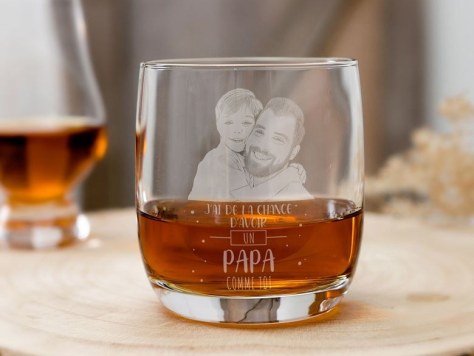 verre à whisky gravé avec photo